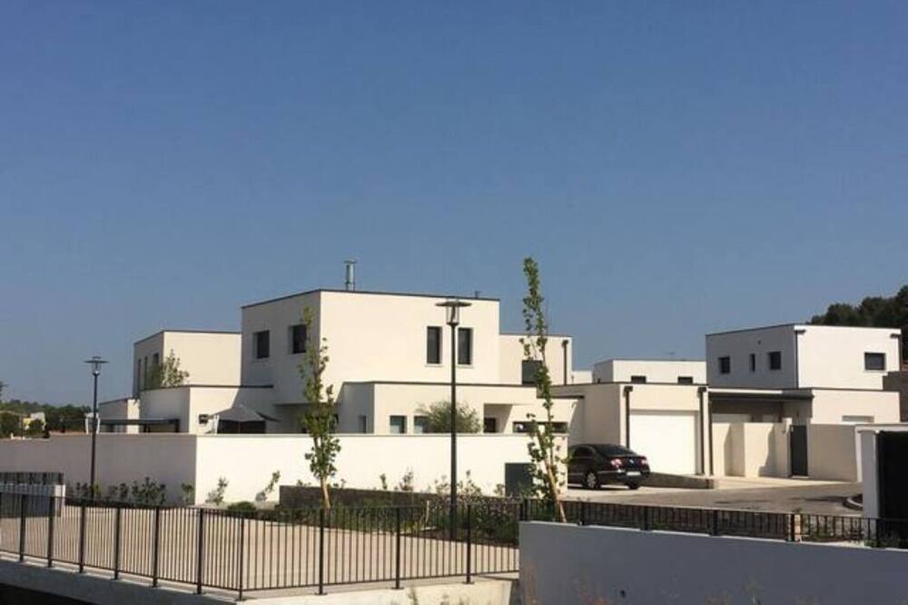 Photo of Outdoor in Saint-Aunes