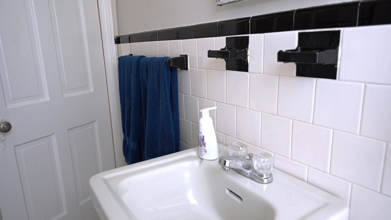 Photo of Bathroom in Downtown Baltimore