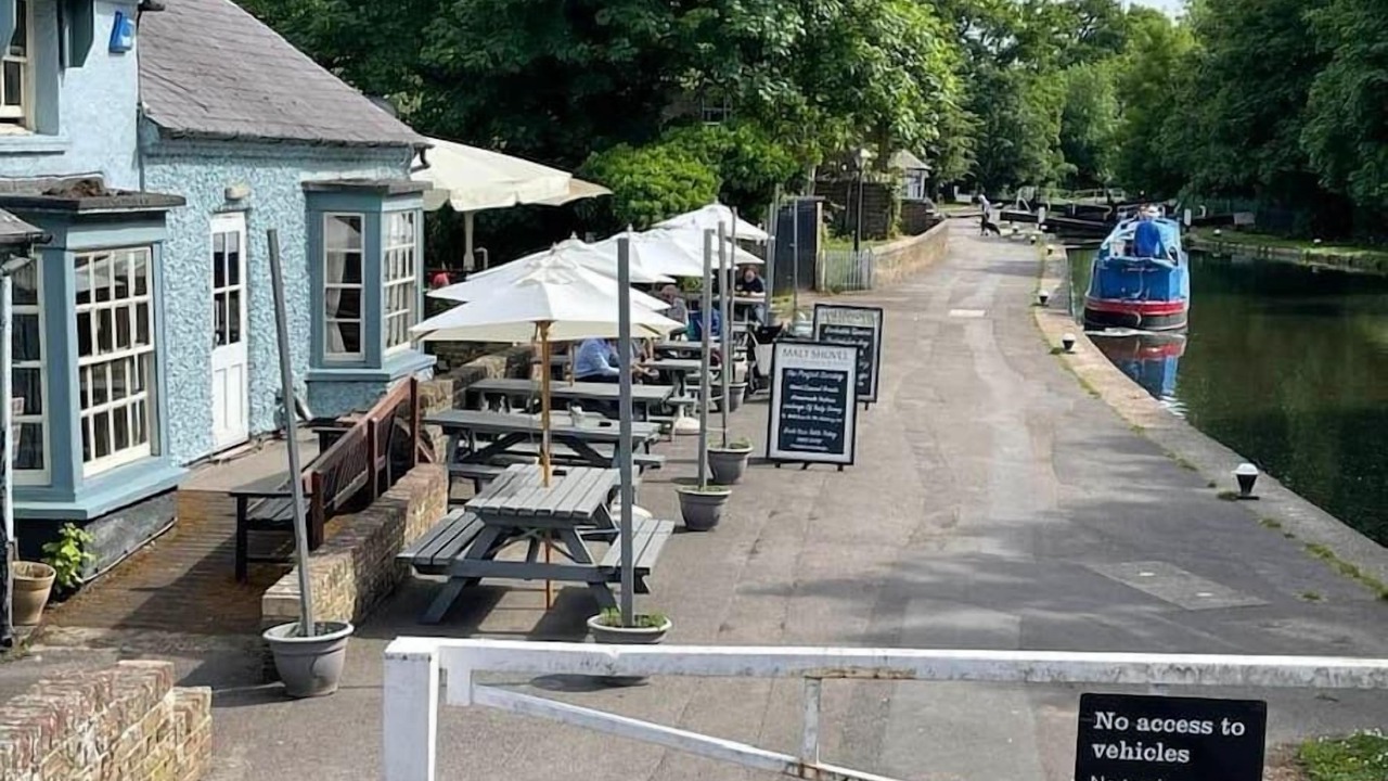 Photo of Outdoor in Uxbridge South