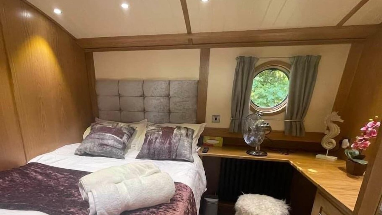 Photo of Others in Uxbridge South