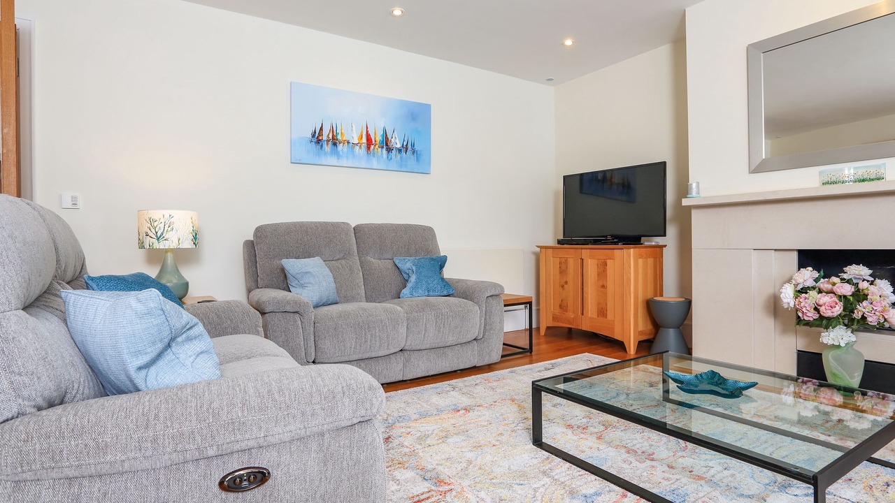 Photo of Others in Dartmouth