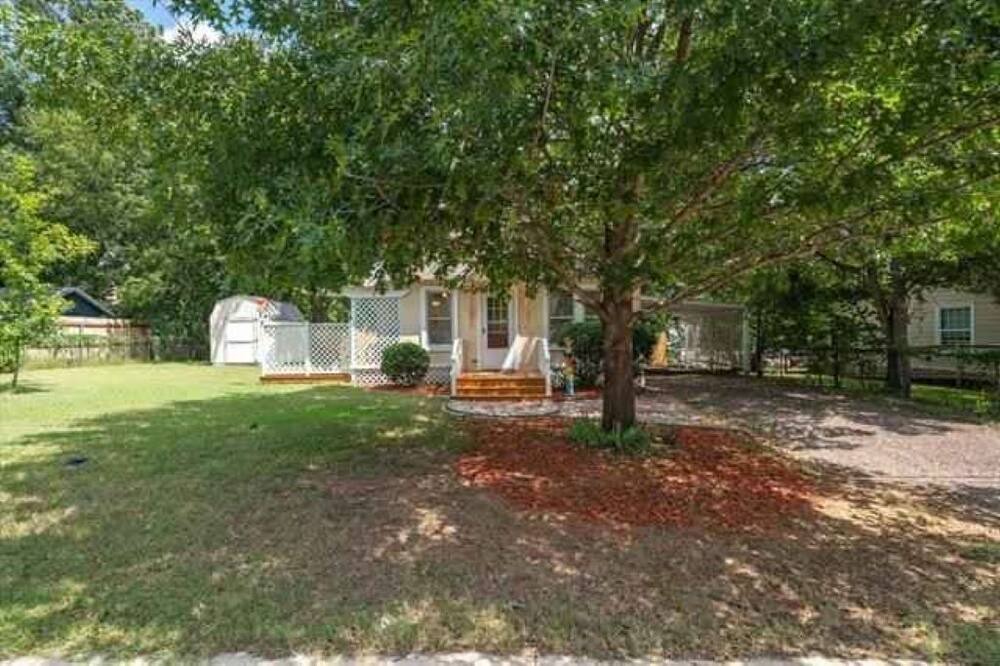 Photo of Outdoor in Canton