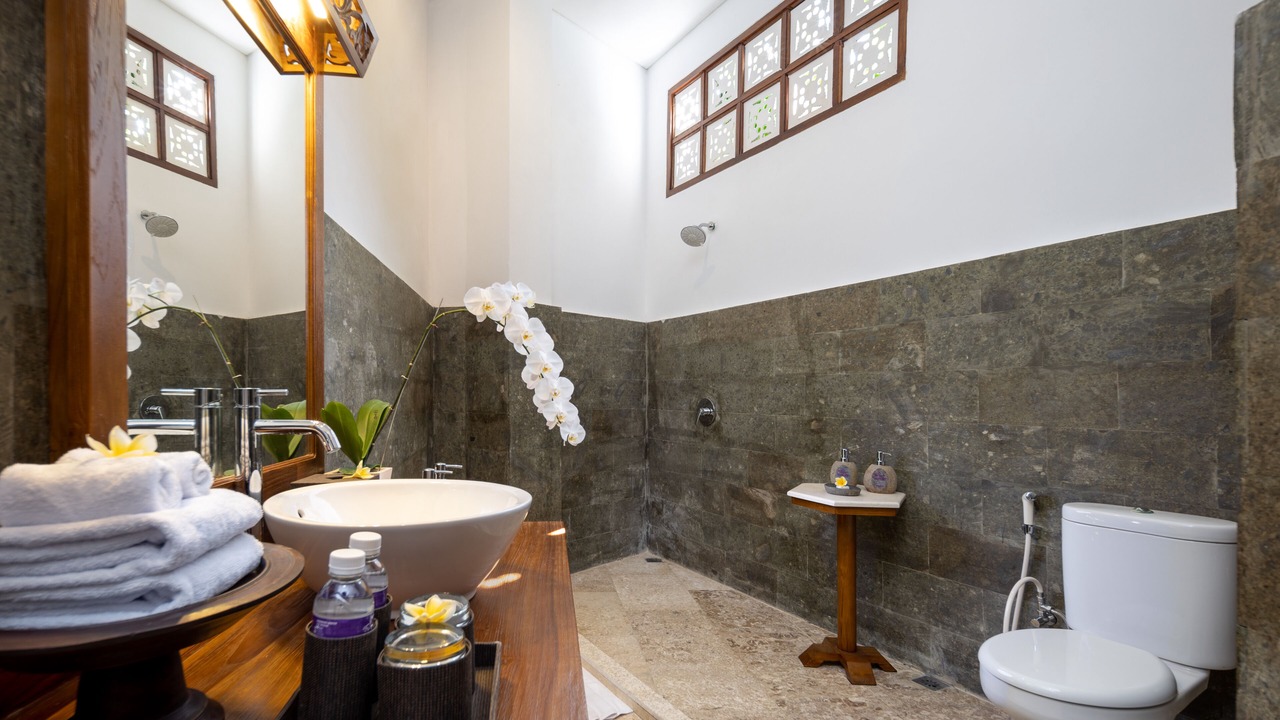 Photo of Bathroom in Saba