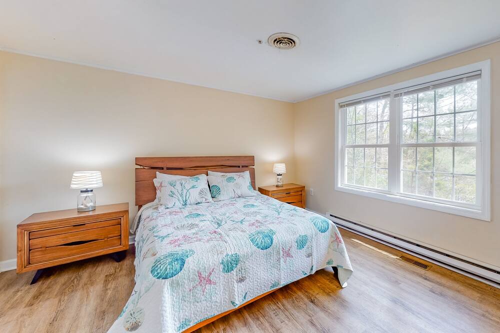 Photo of Others in Cataumet