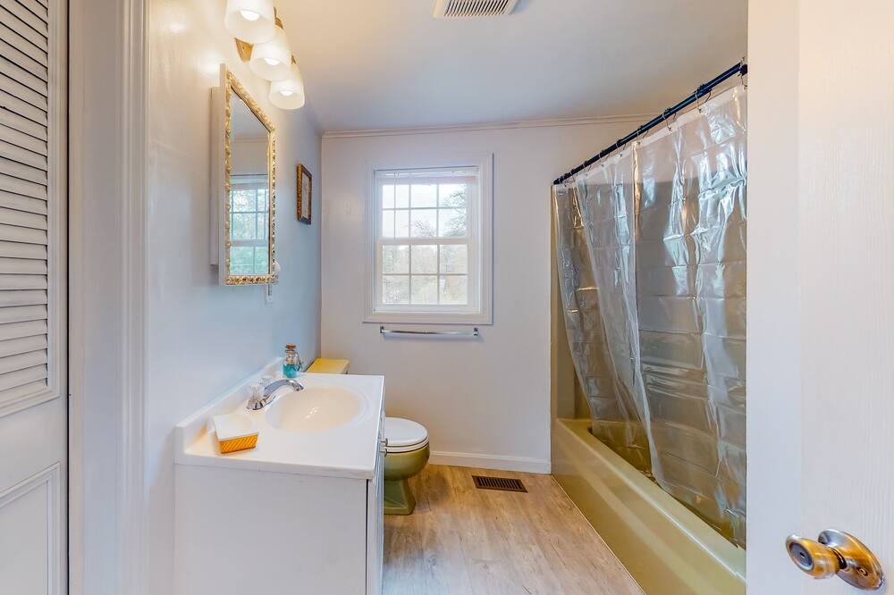 Photo of Others in Cataumet