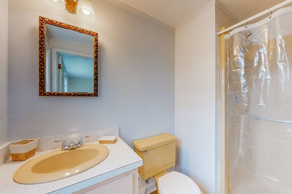 Photo of Others in Cataumet