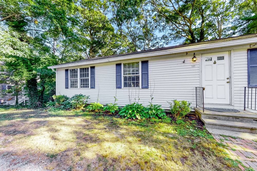 Photo of Others in Cataumet