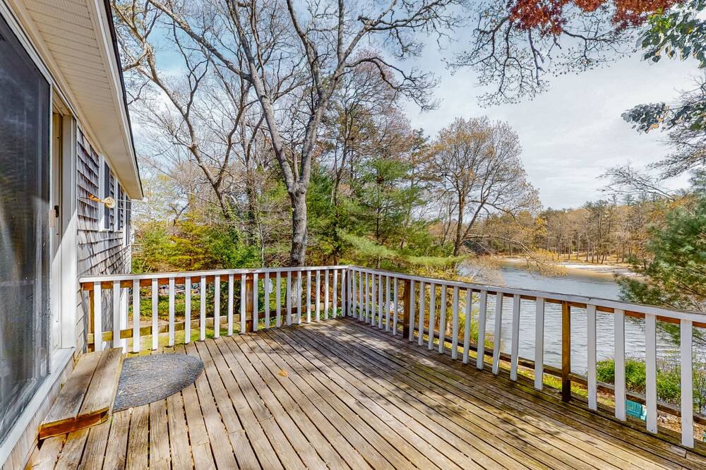 Photo of Others in Cataumet