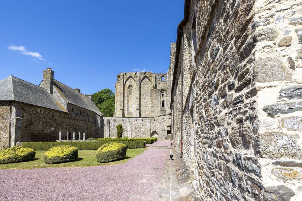 Photo of Others in Hambye