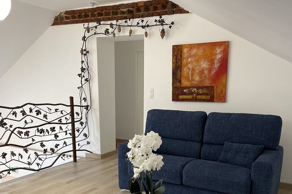 Photo of Livingroom in Champillon