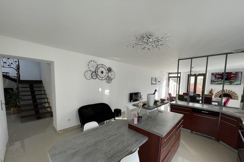 Photo of Kitchen in Champillon