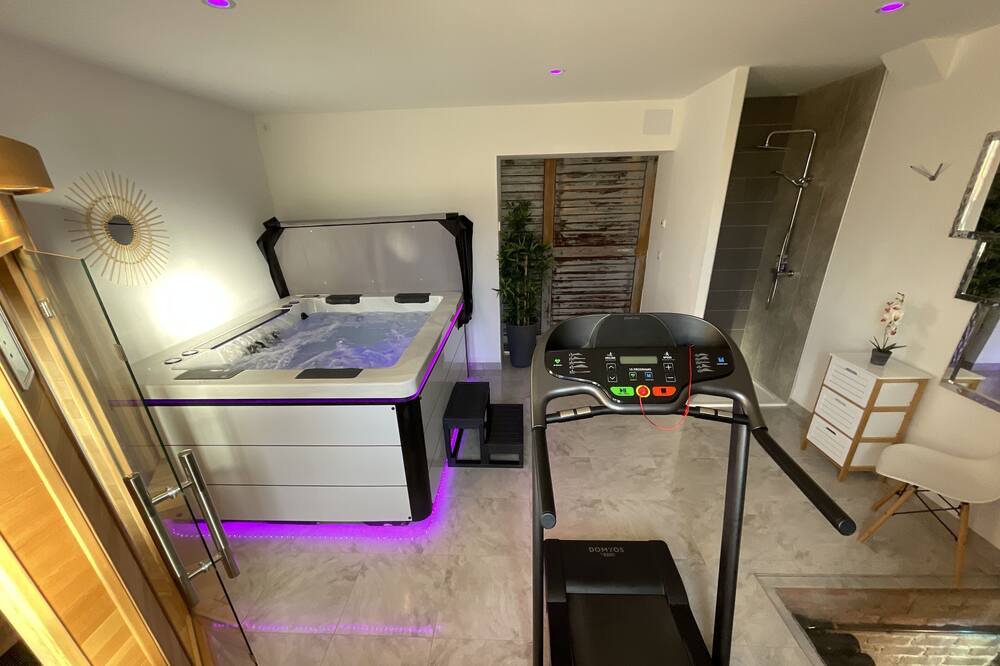 Photo of Others in Champillon