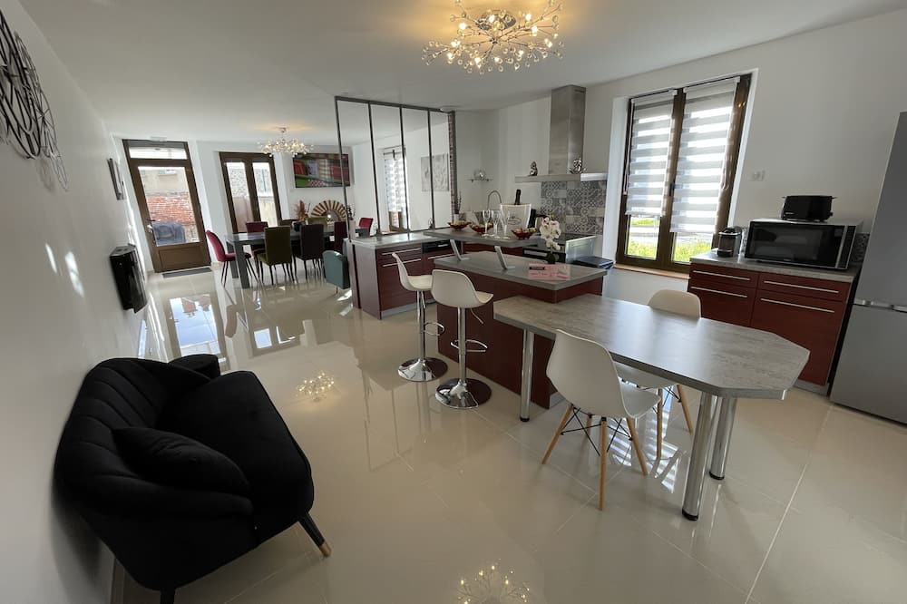 Photo of Others in Champillon