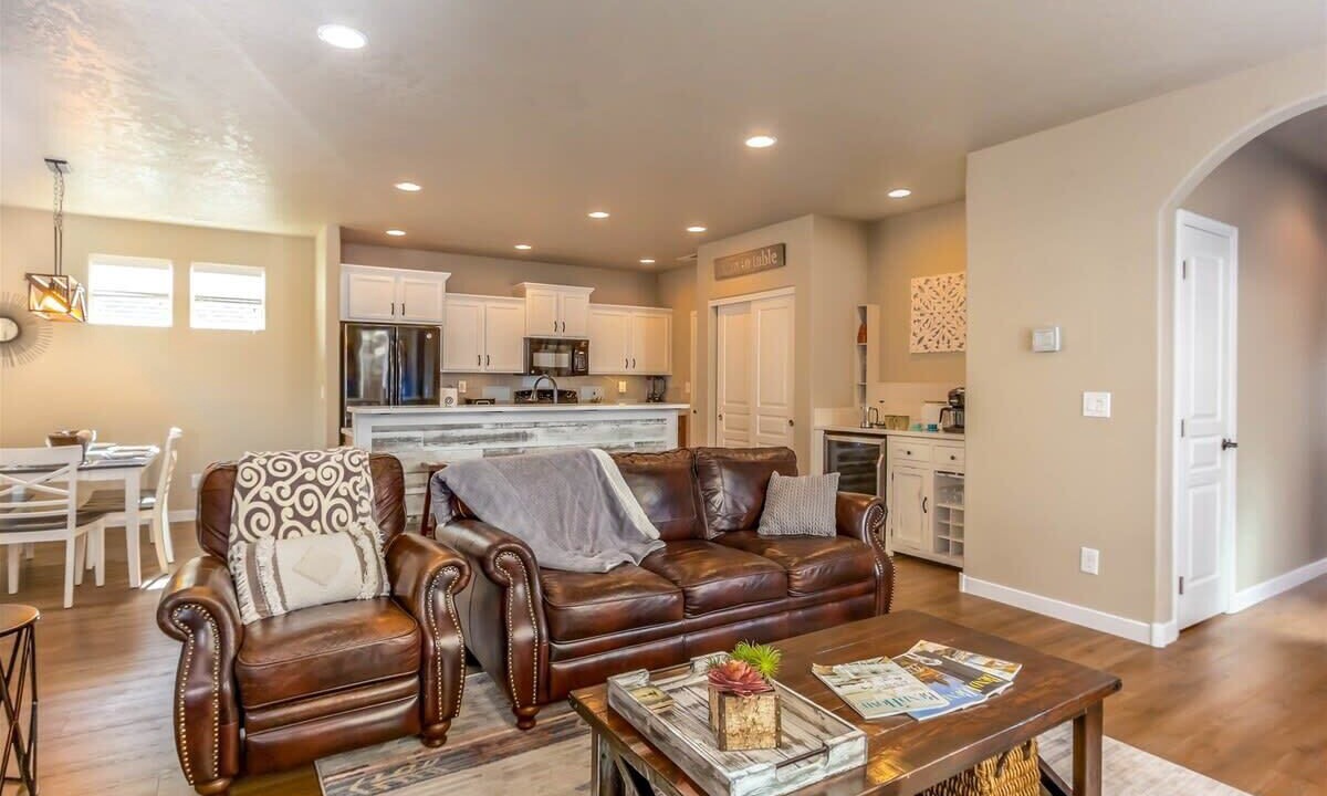 Photo of Livingroom in Larkspur