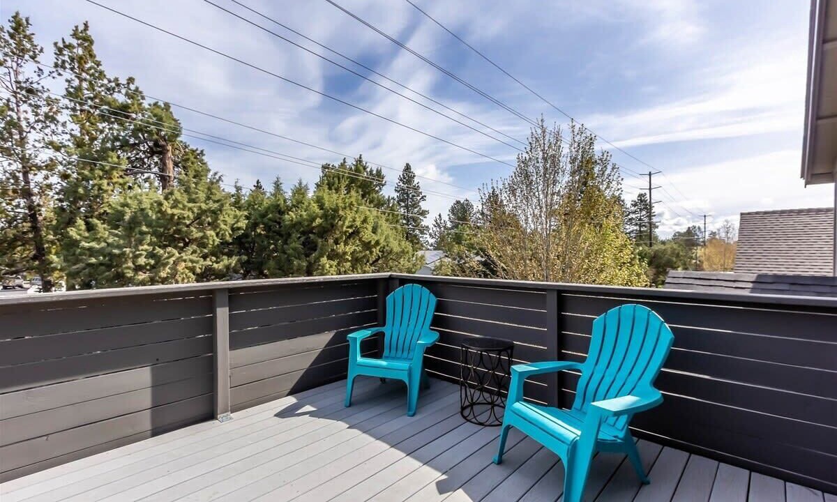 Photo of Outdoor in Larkspur