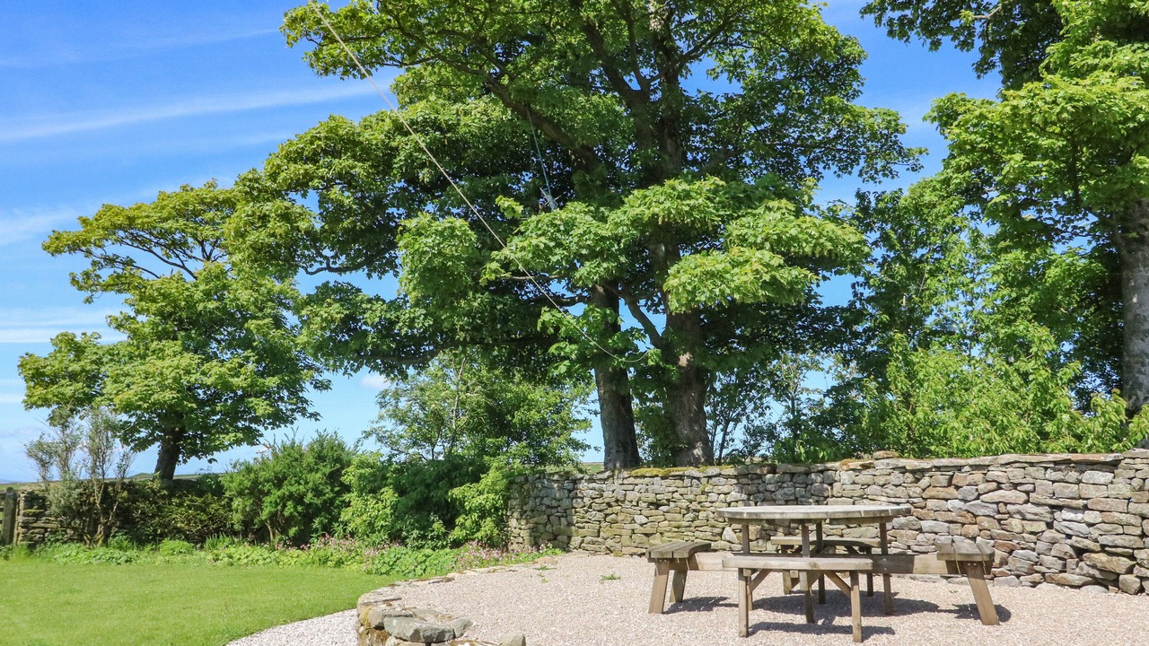 Photo of Others in Fourstones Near Bentham