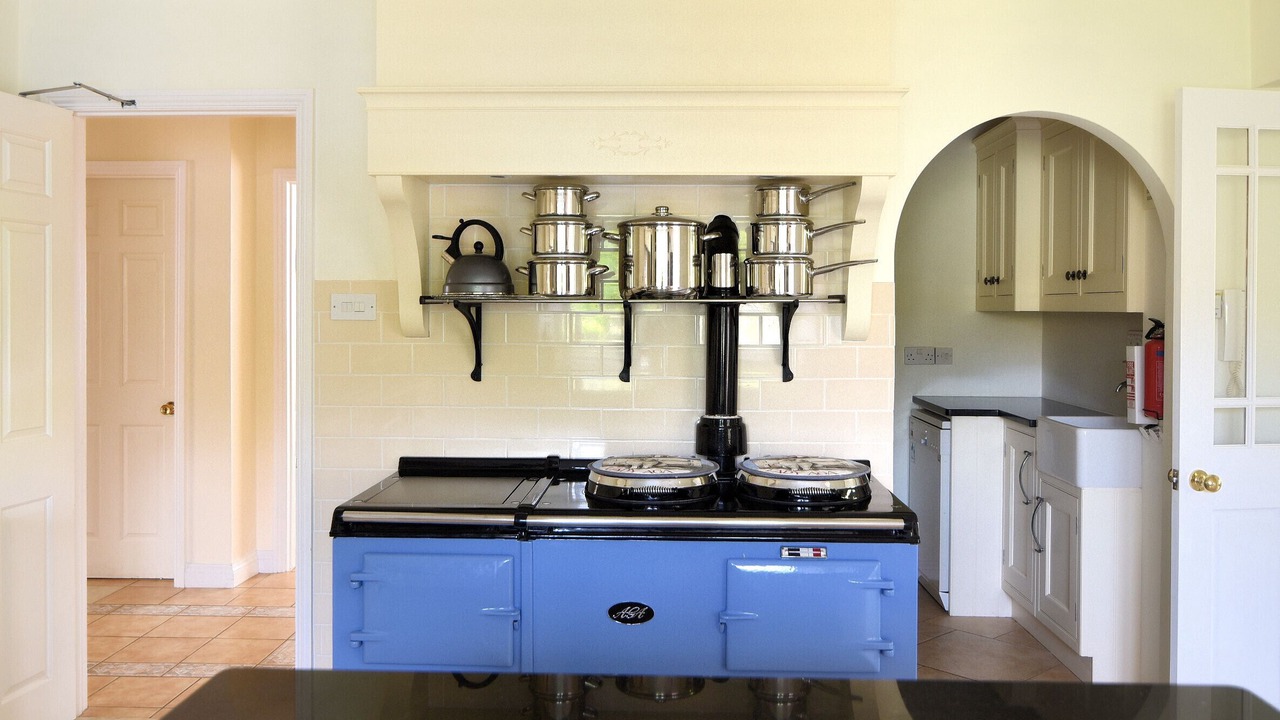 Photo of Others in Burton Bradstock