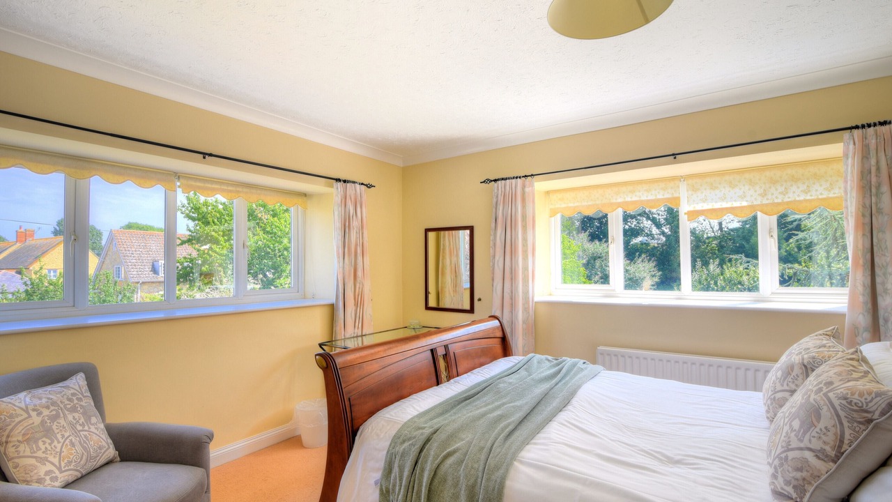 Photo of Others in Burton Bradstock