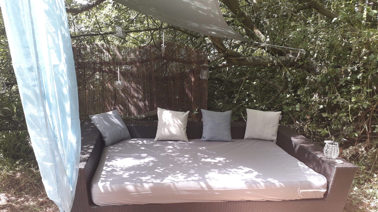 Photo of Outdoor in Cresseveuille