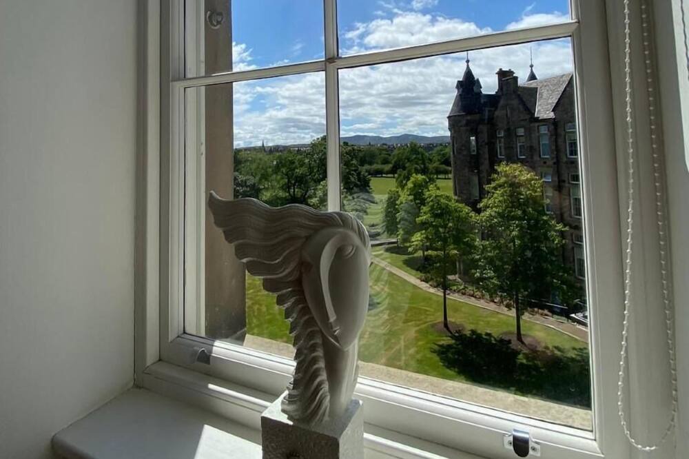 Photo of Livingroom in Laurieston