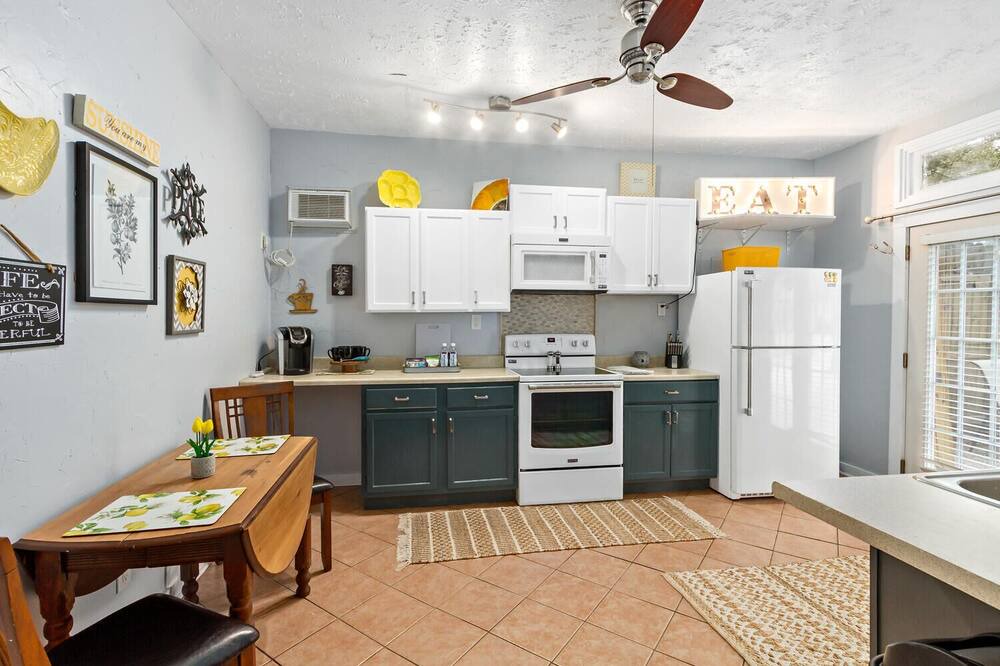 Photo of Kitchen in Orange