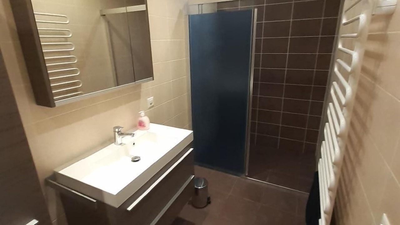 Photo of Others in Luins