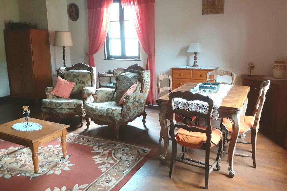 Photo of Livingroom in Segur-le-Chateau