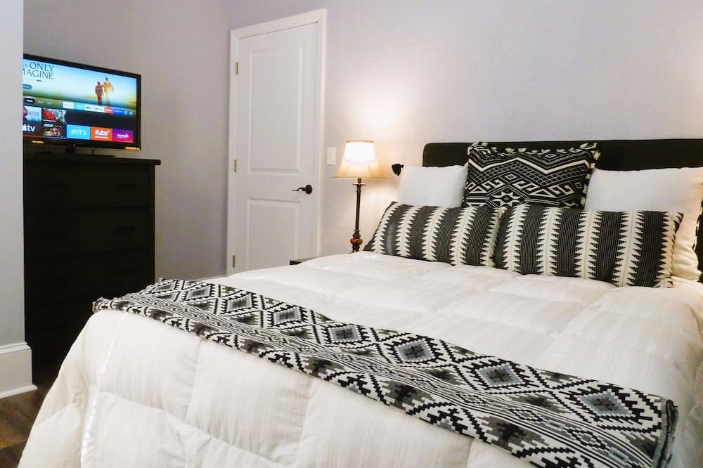 Photo of Bedroom in Mount Holly