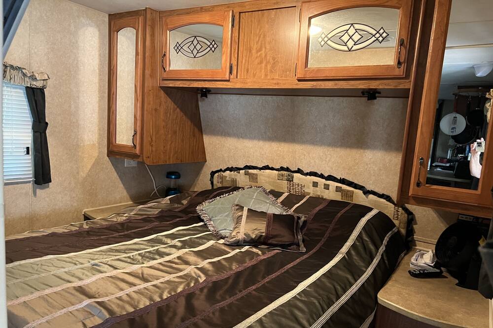 Photo of Bedroom in Flint