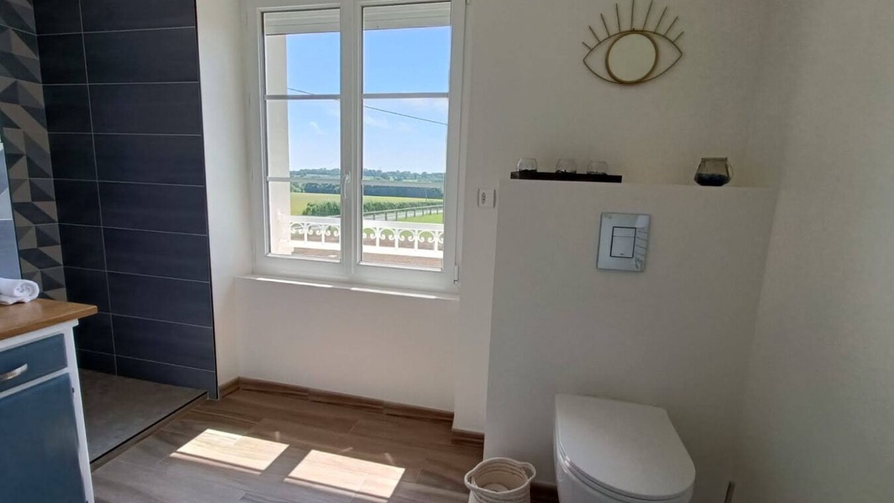 Photo of Bathroom in Anctoville