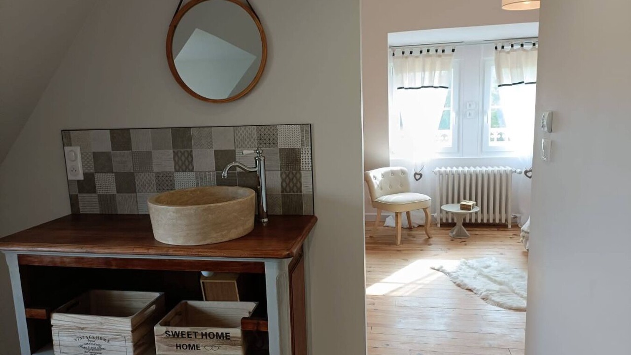 Photo of Bathroom in Anctoville