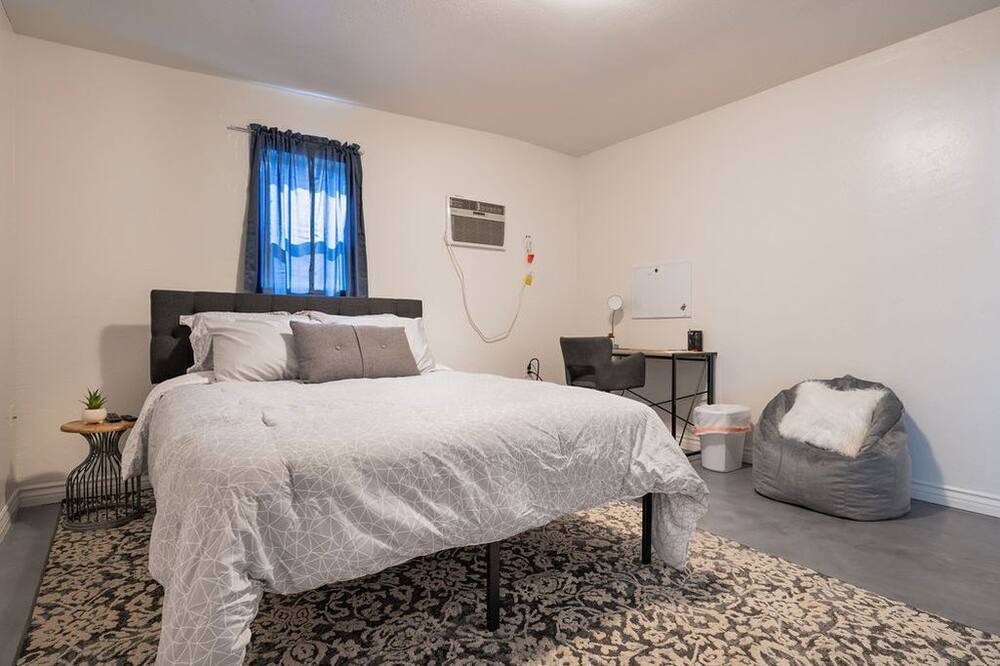Photo of Bedroom in Mission Terrace