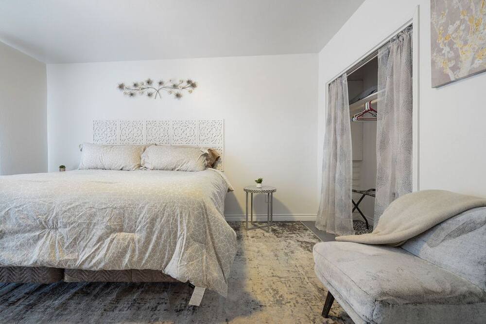 Photo of Bedroom in Mission Terrace