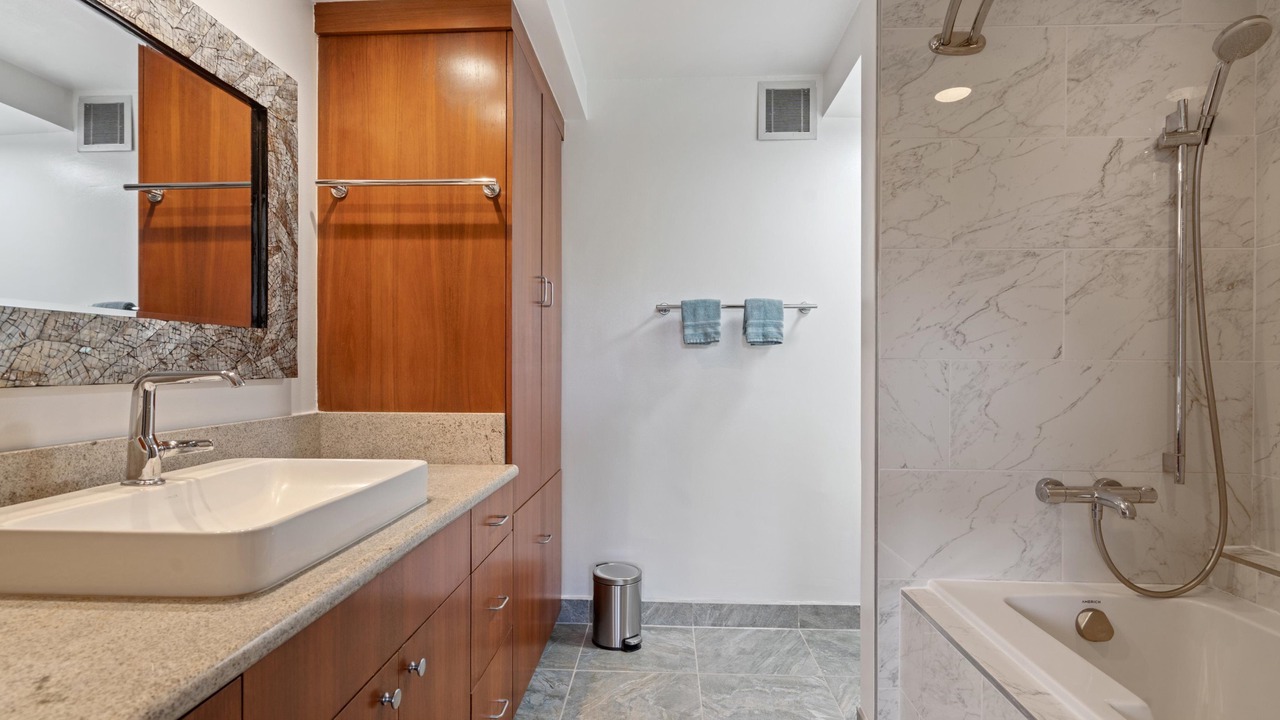 Photo of Others in Hawaii Kai