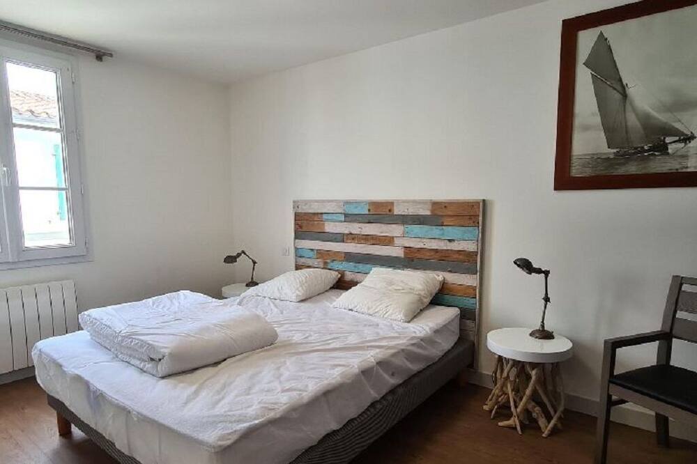 Photo of Bedroom in Marais Poitevin