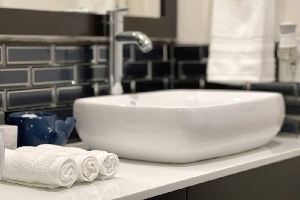 Photo of Bathroom in Canoga Park