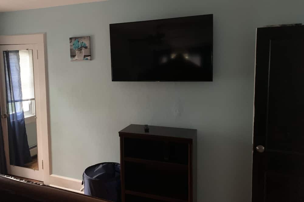 Photo of Livingroom in Tallman