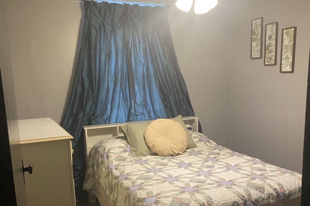 Photo of Bedroom in Clayton