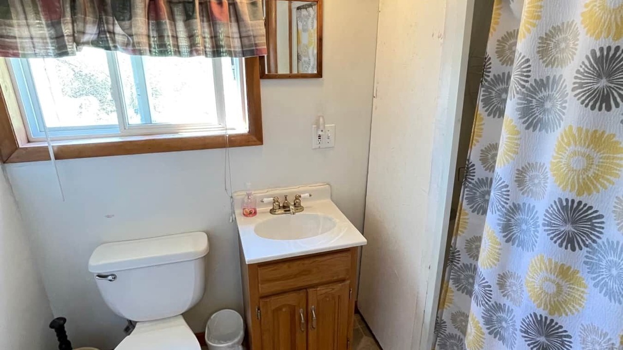 Photo of Bathroom in Town of Macomb