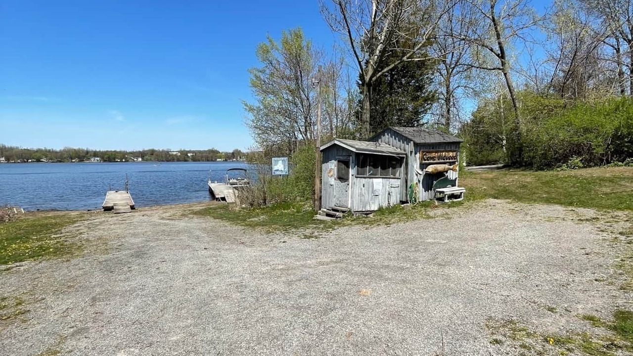 Photo of Outdoor in Town of Macomb