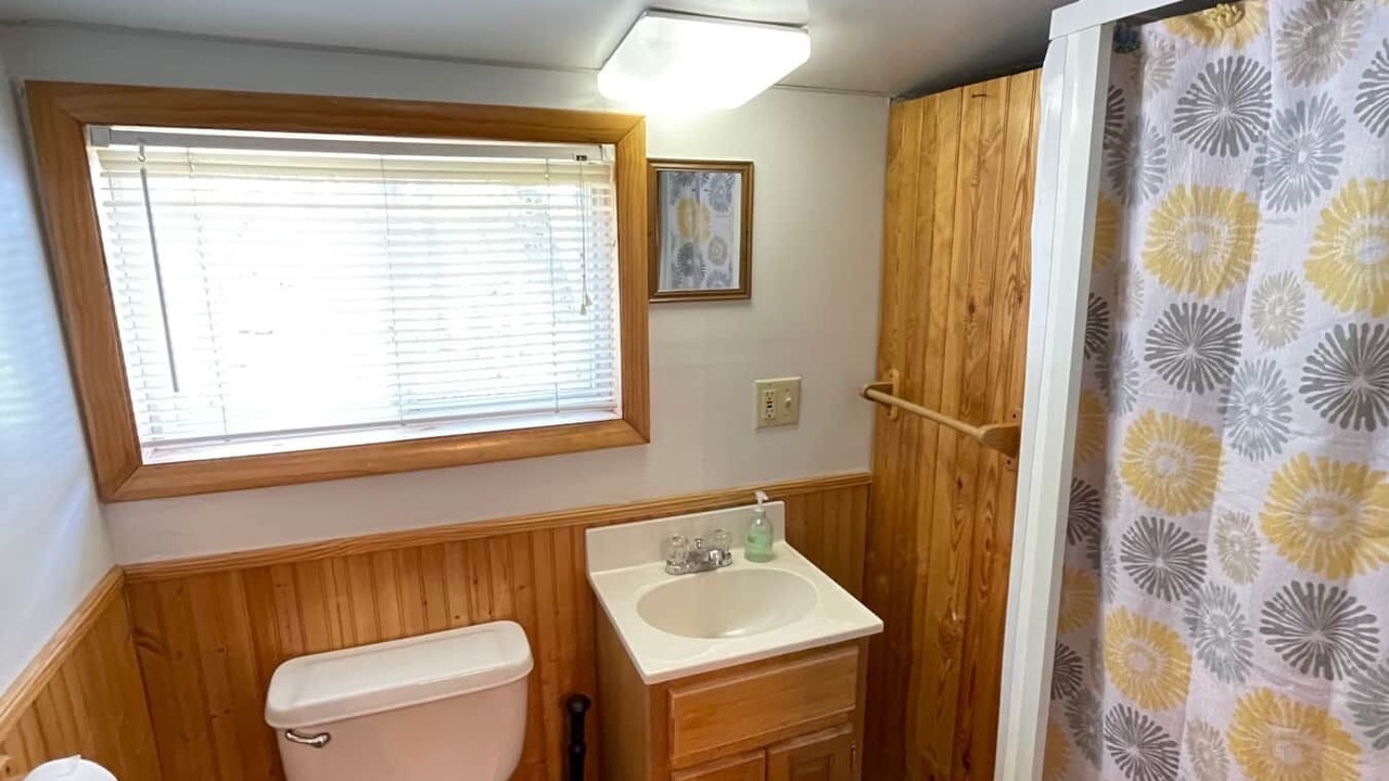 Photo of Bathroom in Town of Macomb