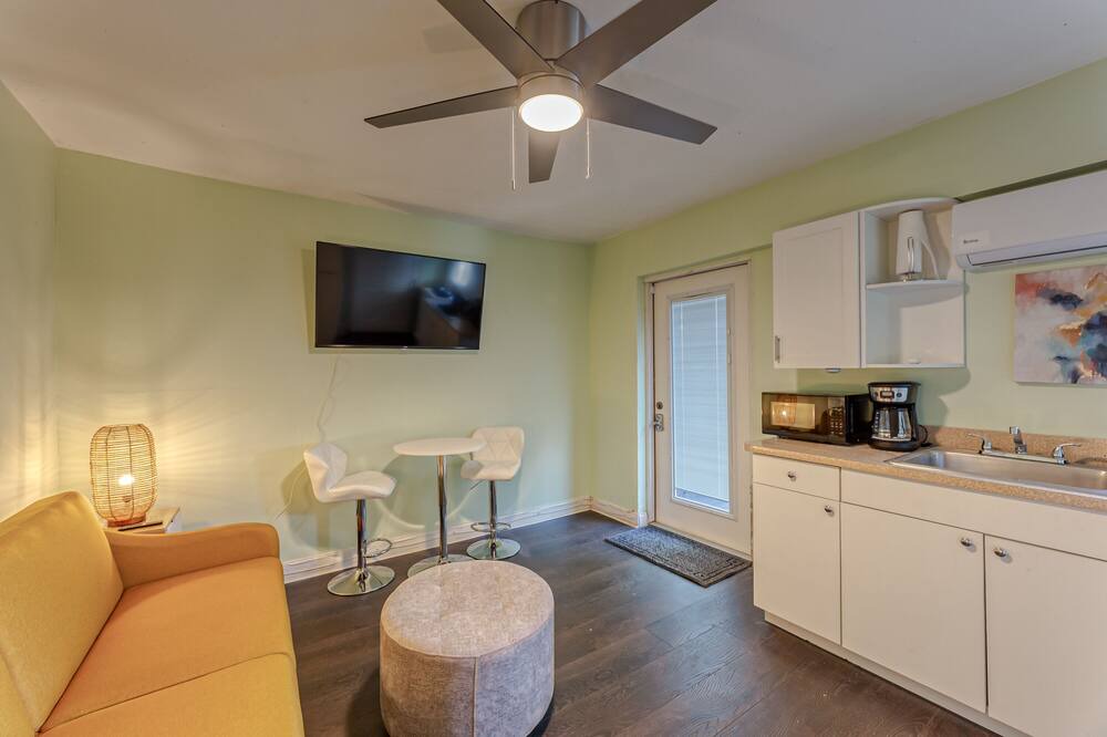 Photo of Bedroom in Central Corals