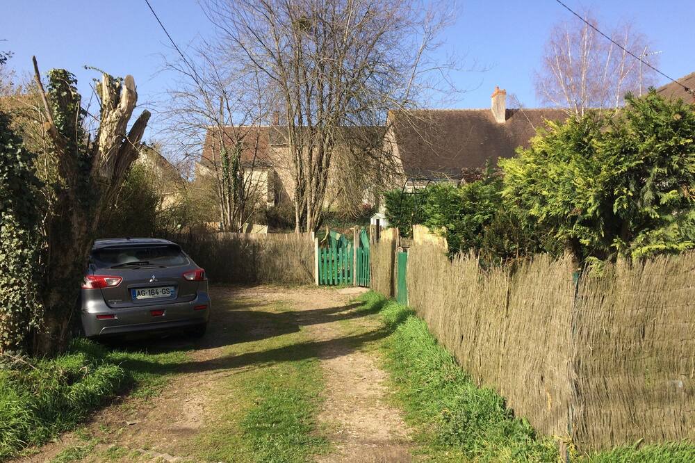 Photo of Outdoor in Blere