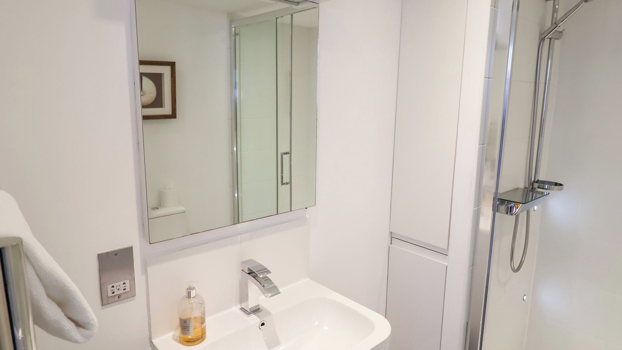 Photo of Bathroom in Lyme Regis