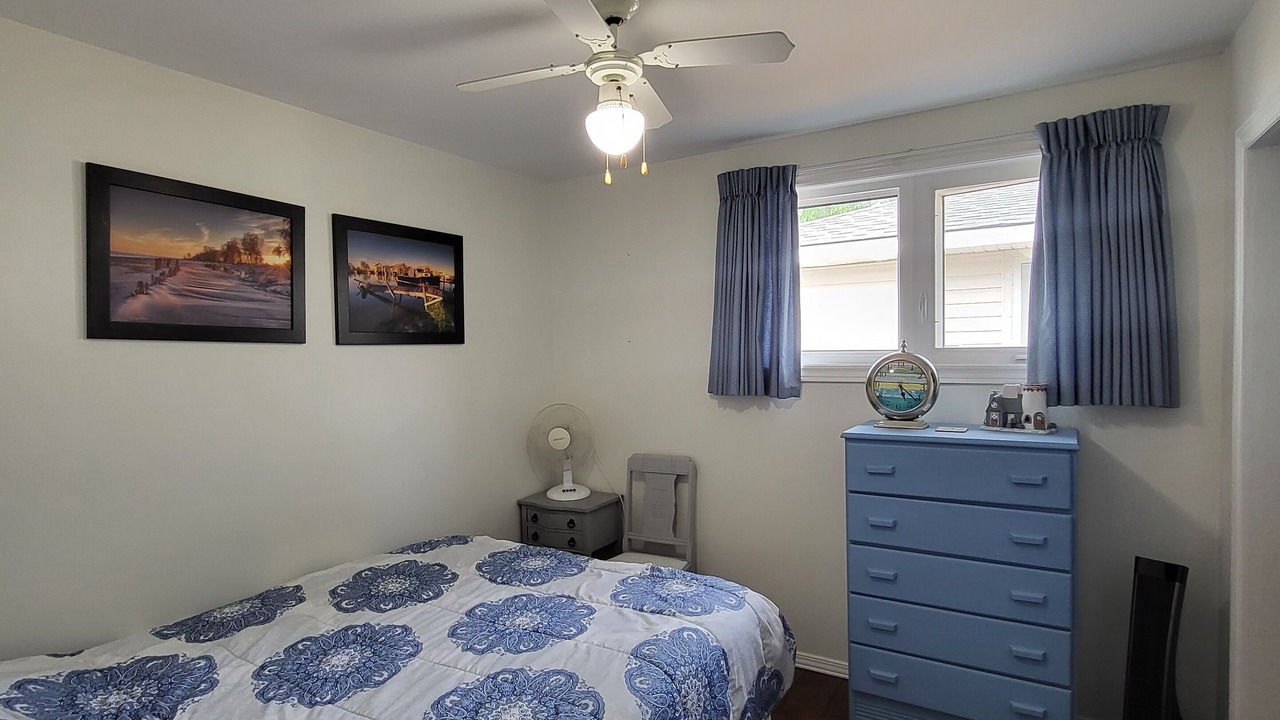Photo of Bedroom in Long Point