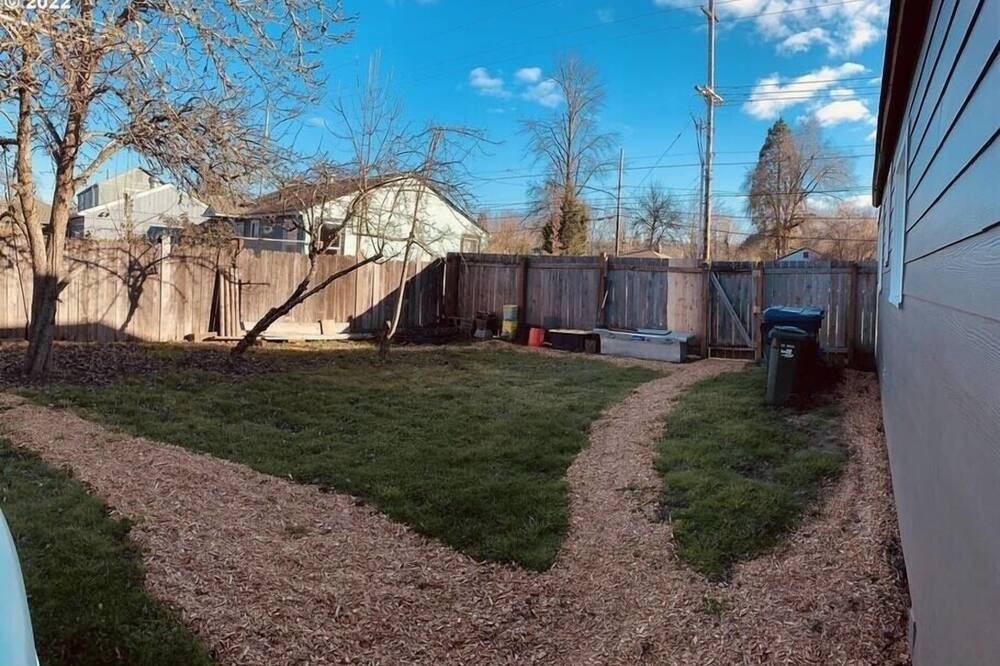 Photo of Others in Western