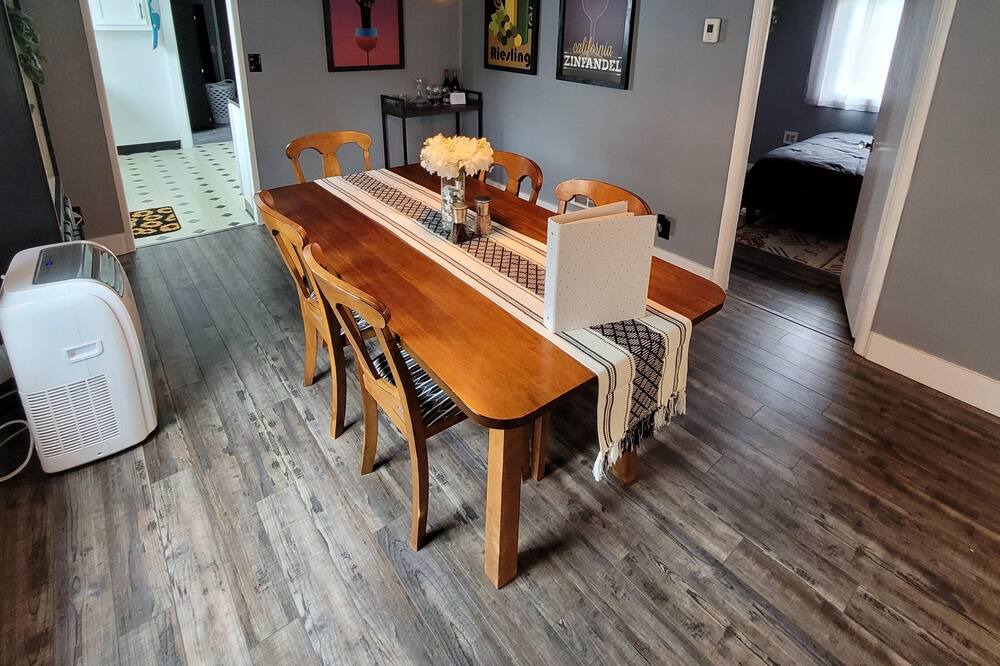 Photo of Livingroom in Western