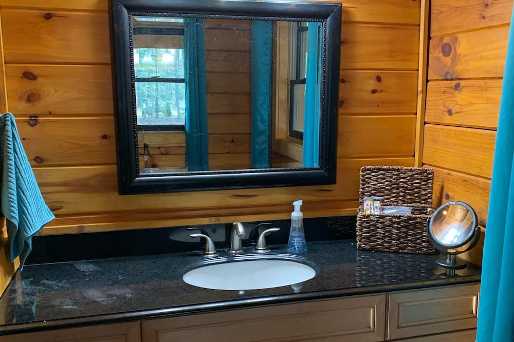 Photo of Bathroom in Stonehouse