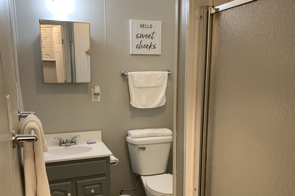 Photo of Bathroom in Fort Shawnee