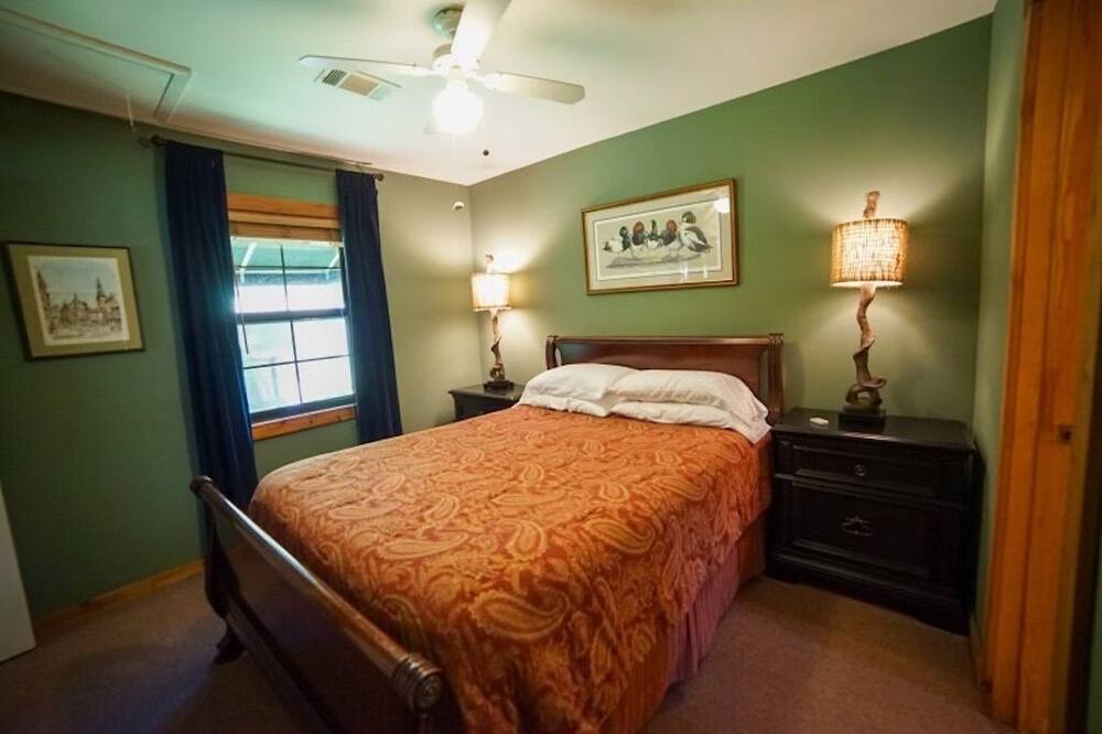 Photo of Bedroom in Trinity